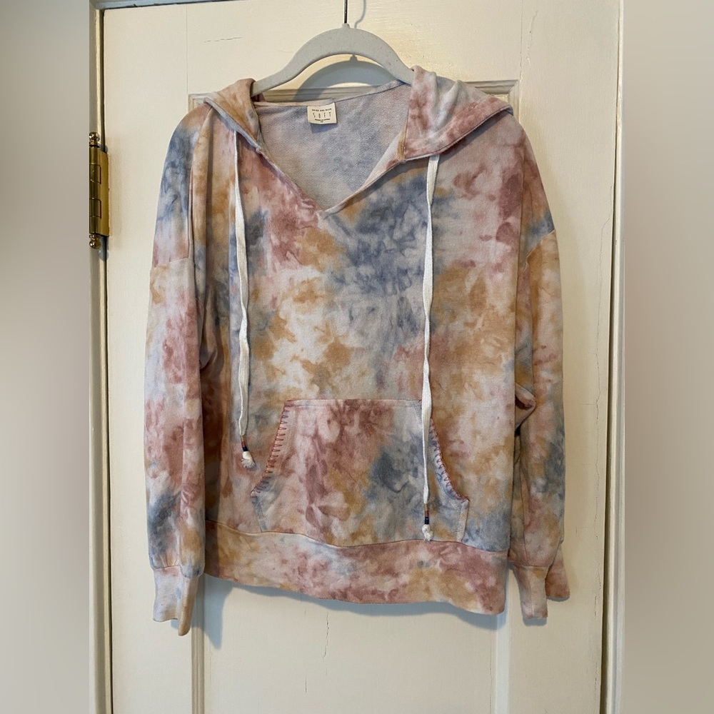 Tie Die Hoodie